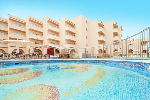 Akeah Rosamar Ibiza in Sant Josep de sa Talaia — foto 13