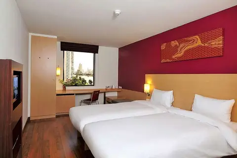 Ibis Bangkok Riverside in Bangkok — foto 19