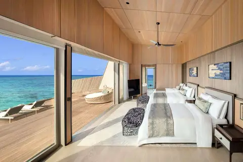 The St. Regis Maldives Vommuli Resort in The St. Regis Vommuli Resort,Maldives — foto 3
