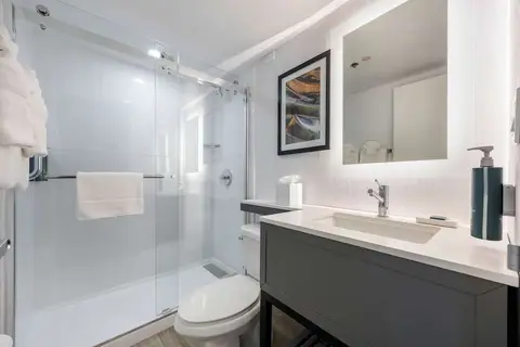 DoubleTree by Hilton New York JFK Airport in New York — foto 13
