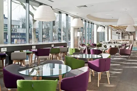 Hampton by Hilton London Waterloo in Londen — foto 2