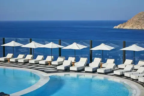 Myconian Royal Resort in Mykonos