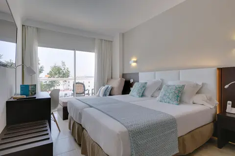 Hotel ILUNION Palmanova Mallorca in Palmanova — foto 8