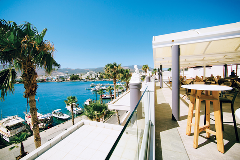 Appartementen Kosta Palace foto 5