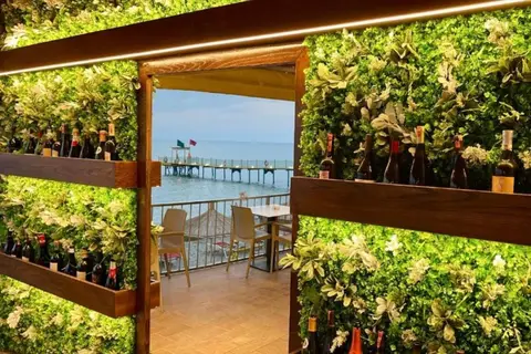 Aragosta Restaurand-Hotel in Durres — foto 18
