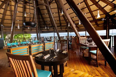Coral Strand Smart Choice Hotel in Beau Vallon Bay — foto 14