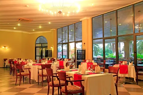 The Kairaba Beach Hotel in Serrekunda — foto 4