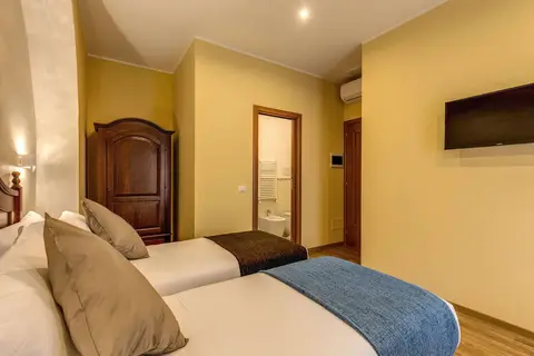 Top Floor Colosseo Guesthouse in Rome — foto 27