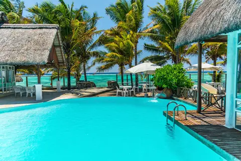 SeaSense Boutique Hotel & Spa in Quatre Cocos VCA