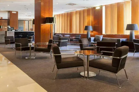 B&B HOTEL Zaragoza Los Enlaces Estación in Zaragoza, foto 24