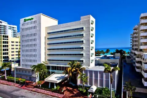 Holiday Inn Miami Beach Oceanfront in Miami Beach — foto 8