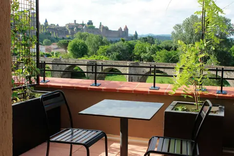 Hotel Les Chevaliers in Carcassonne — foto 9
