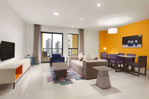 Ramada Hotel & Suites by Wyndham JBR in Hawthorn Suites by Wyndham Dubai — foto 24