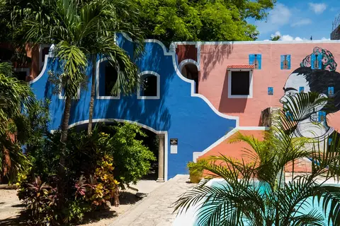 Casa De Las Flores in Playa del Carmen