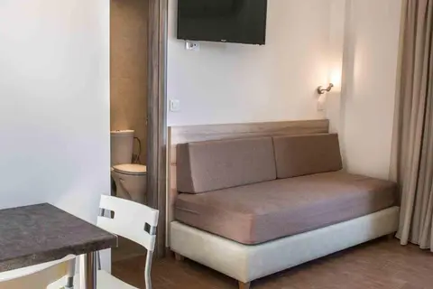 Gerona Mare Apartments in Γεράνι — foto 23
