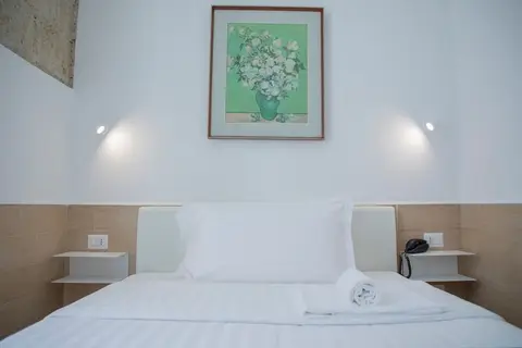 H22 Hotel in Napels, foto 17