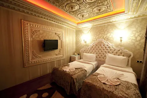 Golden Horn Sirkeci in İstanbul — foto 14