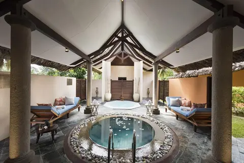 Constance Lemuria in Grand Anse Praslin — foto 6