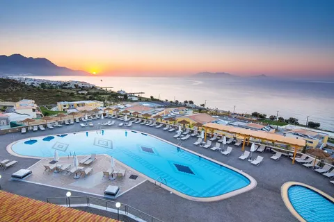 Grand Blue Beach foto 2