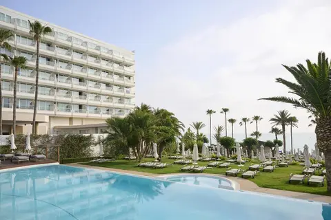 Sunrise Beach Hotel in Παραλίμνι — foto 29
