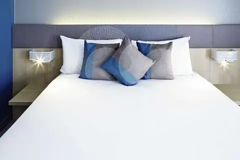 Hotel Novotel London Wembley in Londen, foto 2