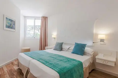 Fergus Style Cala Blanca Suites in Santa Ponça — foto 3