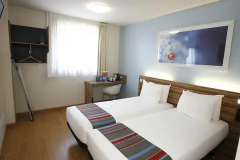 Travelodge Valencia Aeropuerto in Manises — foto 10