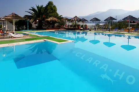 Clara Hotel Resort & Bungalows in Άναξος Σκουτάρου