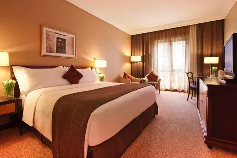 Mövenpick Hotel & Appartementen Bur Dubai in Dubai — foto 4