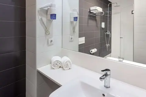 B&B Hotel Barcelona Viladecans in Viladecans — foto 16