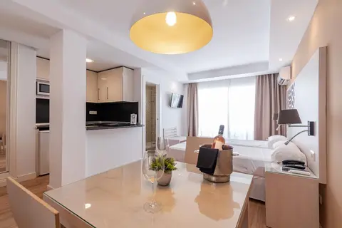 Aparthotel Puerto Azul in Marbella — foto 3