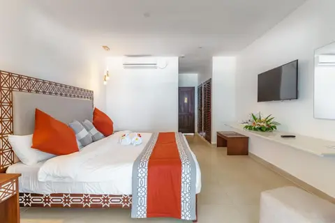 Southern Palms Beach Resort in Ukunda — foto 13