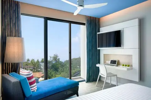 OZO Phuket in ตำบลกะรน — foto 19