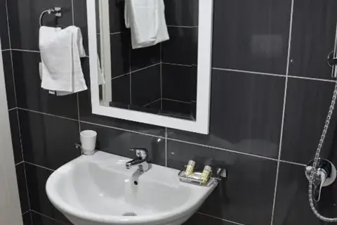 Coral Hotel & Resort in Orikum — foto 11