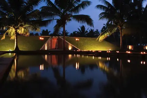 The Blue Water Hotel in Wadduwa — foto 29
