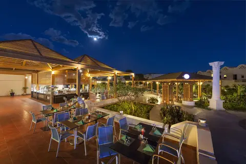 Reef Oasis Beach Resort in Sharm El Sheikh — foto 14