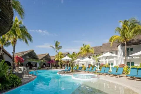 Veranda Palmar Beach Hotel in Quatre Cocos VCA