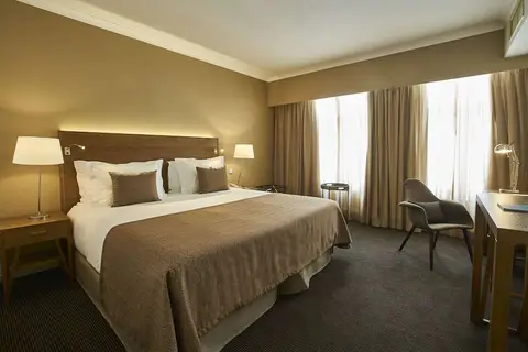 Hotel Portobay Marques in Lissabon — foto 16