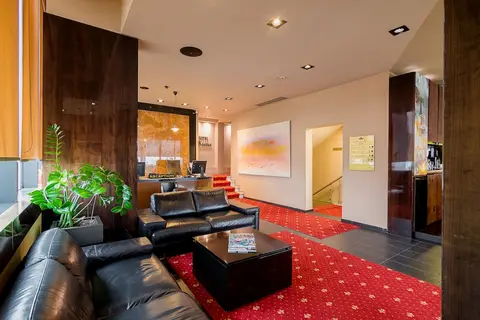 La Boheme Hotel in Tirana — foto 14
