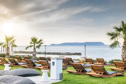 Insula Alba Sea Side Resort & Spa in Analypsi — foto 19