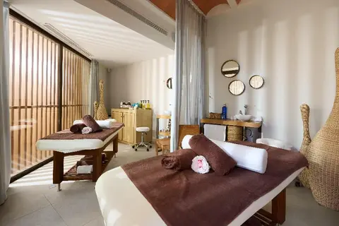 Cala San Miguel Ibiza Resort, Curio by Hilton - adults only in Sant Joan de Labritja — foto 3