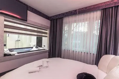 Hotel De Koka in Општина Чаир — foto 9