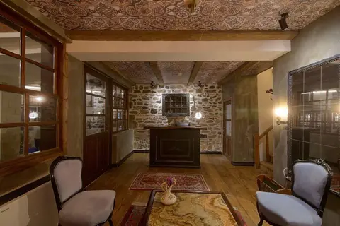 Hani I Pazarit Boutique Hotel in Korca — foto 12