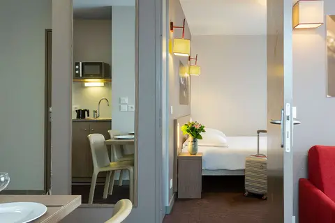 Neho Suites Porte de Geneve-Gare Annemasse in Annemasse, foto 5