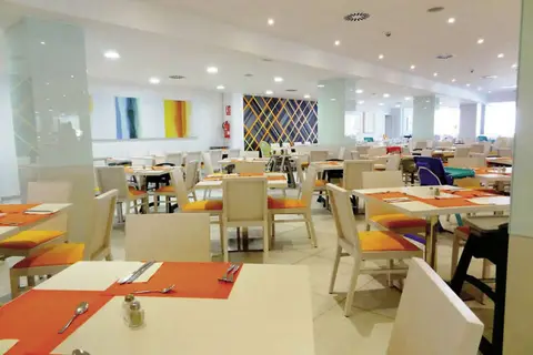 Hotel Stil Victoria Playa in es Migjorn Gran — foto 13