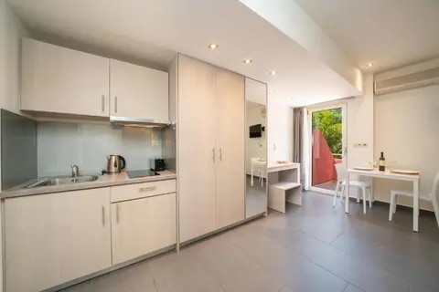 Makris Yialos Apartments in Λάσση — foto 7