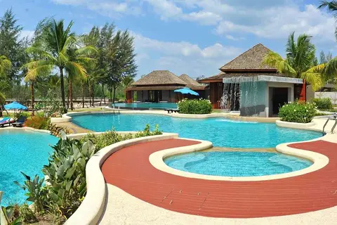 Apsara Beachfront Resort & Villa in คึกคัก — foto 19