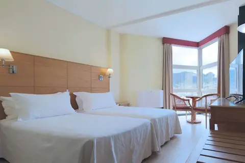 Baía Madeira Hotel - Ocean Beachfront in Machico — foto 17