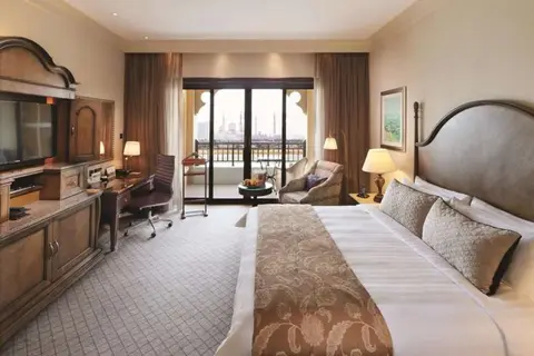 Shangri-La Hotel Qaryat Al Beri in ربدان — foto 24