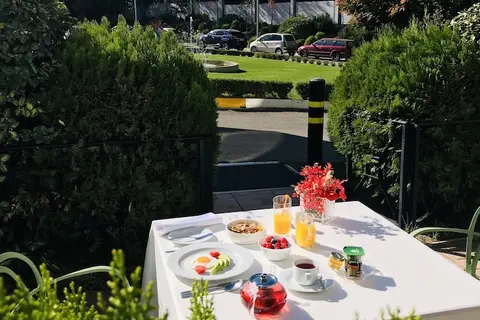 Mak Albania Hotel in Tirana — foto 15